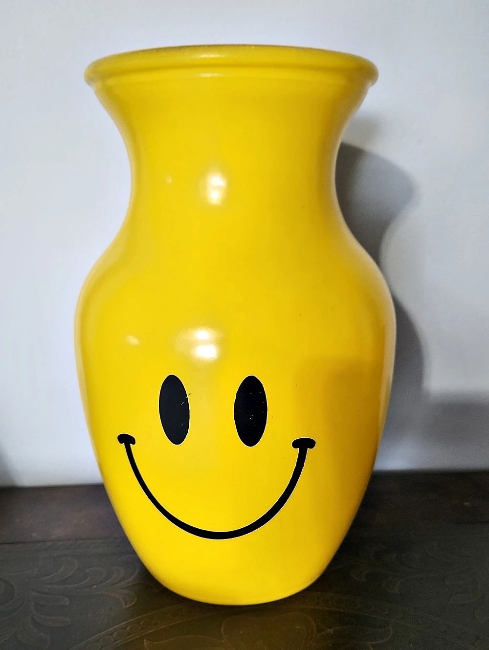 Fenton Happy Face Vase Yellow 1999